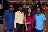 Meenakshi Dixit Launches Naturals Salon